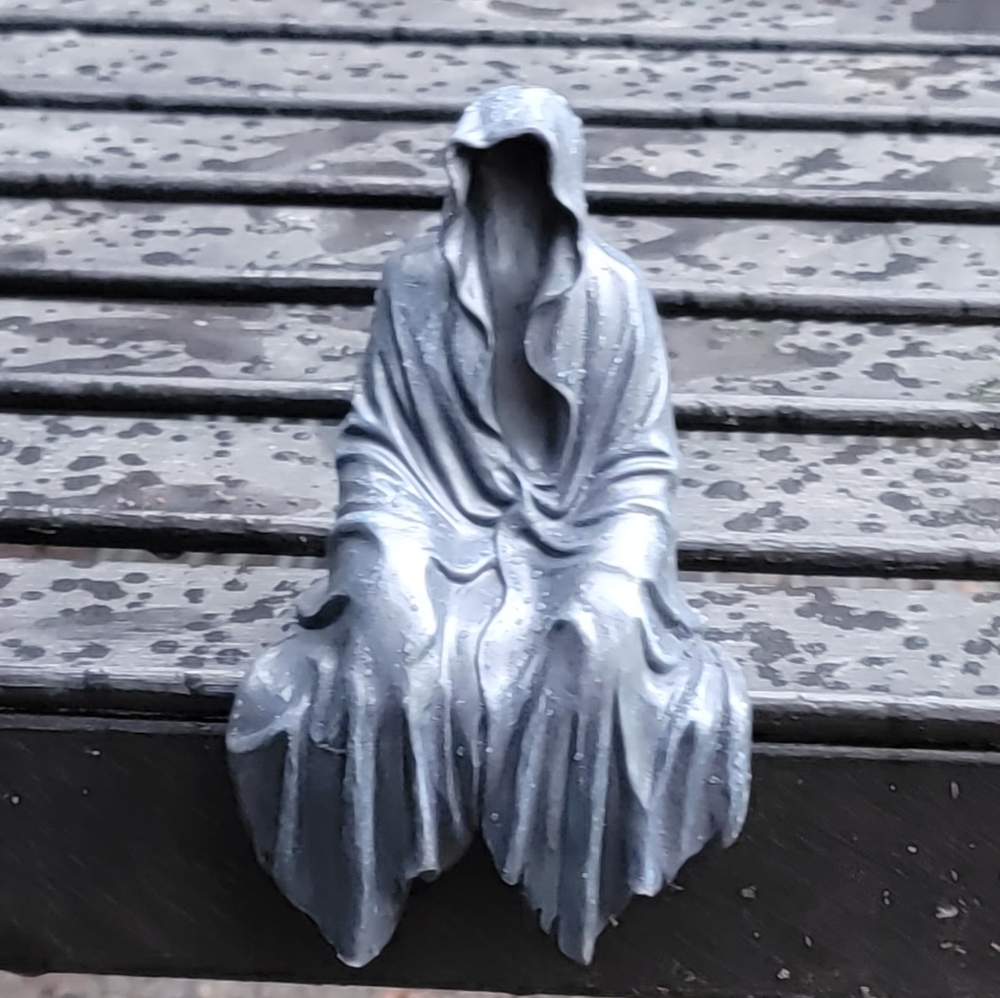 Sitting Death Statue